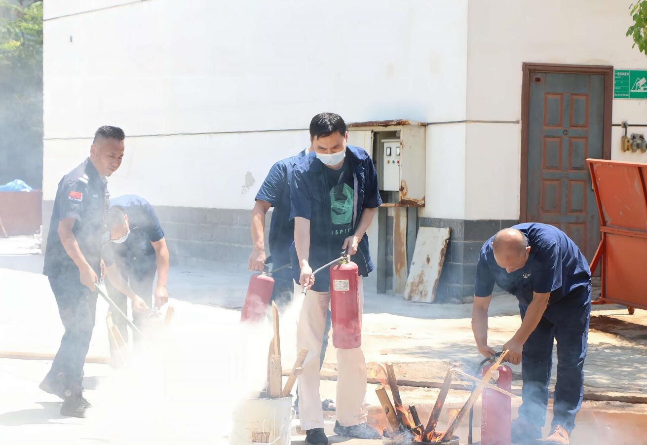 4.消防演練1.JPG